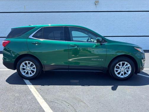 Ivy Metallic 2019 Chevrolet Equinox 1LT