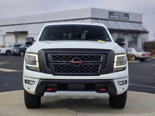 2020 Nissan Titan PRO-4X