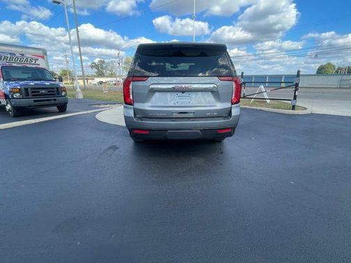 2022 GMC Yukon SLE