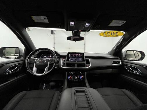 2022 GMC Yukon SLE
