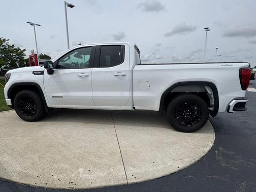 Summit White 2025 GMC Sierra 1500 Elevation