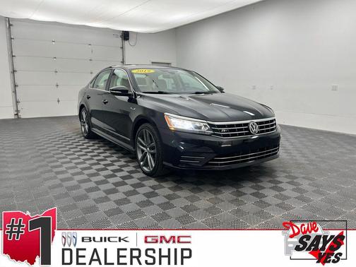 2019 Volkswagen Passat 2.0T R-Line