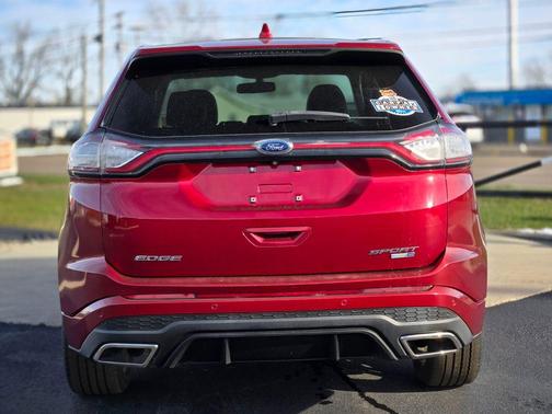 2018 Ford Edge Sport