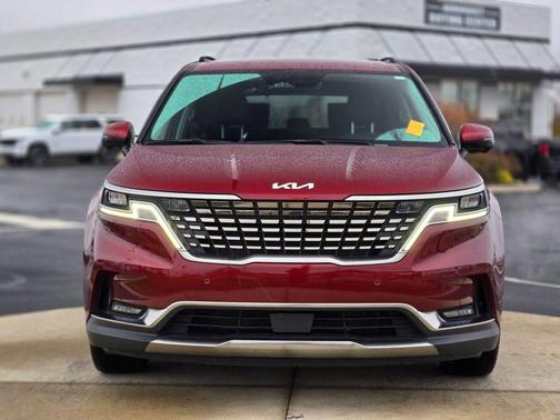 2024 Kia Carnival SX