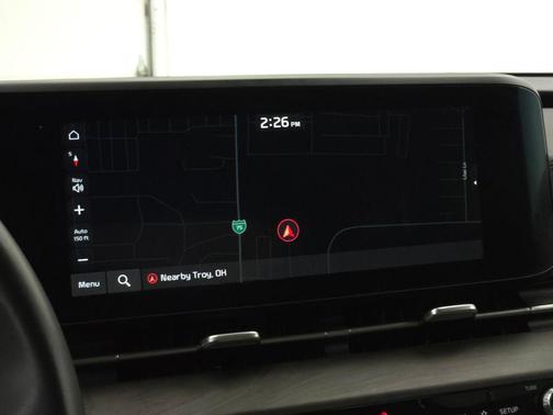 2024 Kia Carnival SX