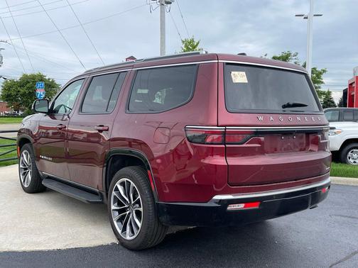Velvet Red Pearlcoat 2024 Jeep Wagoneer Series II 4x4