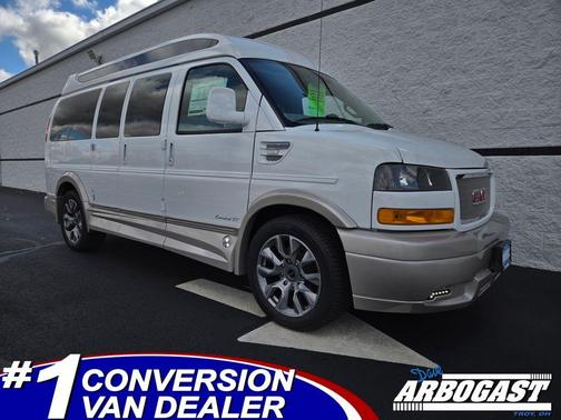 2025 GMC Savana 2500 Work Van
