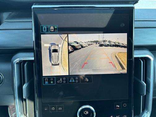 2026 GMC Acadia AWD Elevation