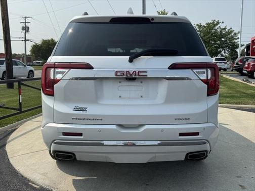 2020 GMC Acadia Denali