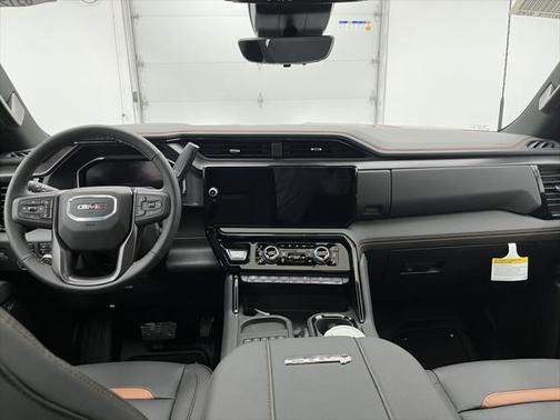 2025 GMC Sierra 2500 AT4