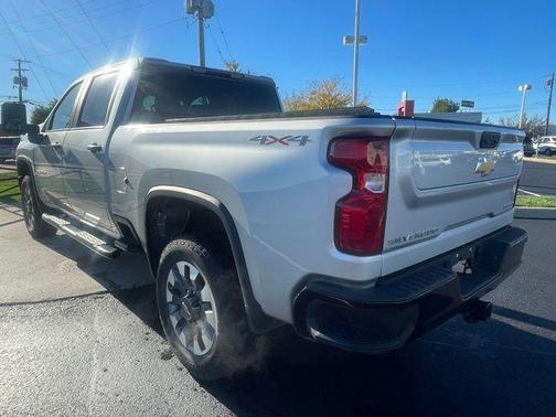 2022 Chevrolet Silverado 2500 Custom