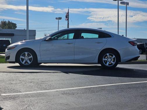 2022 Chevrolet Malibu LT