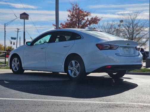 2022 Chevrolet Malibu LT
