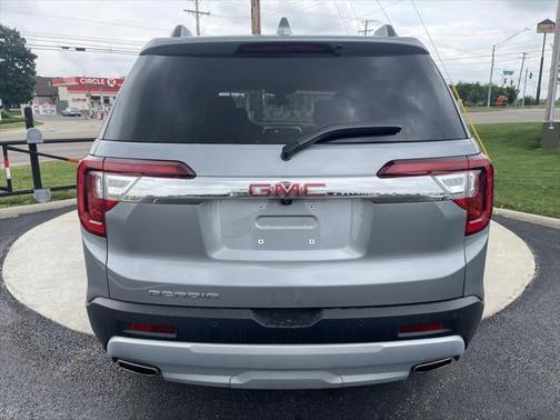 2023 GMC Acadia FWD SLE