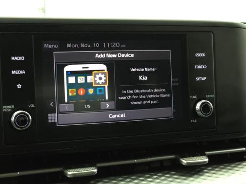 2023 Kia Carnival LX