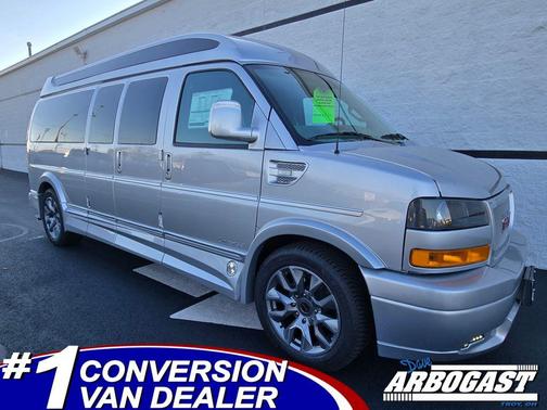 2025 GMC Savana 2500 Work Van