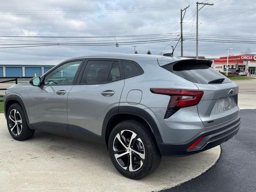 2024 Chevrolet Trax FWD 1RS