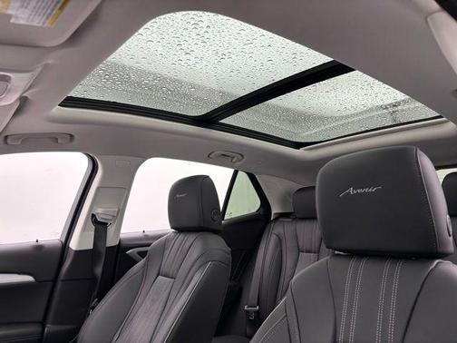2026 Buick Envision Avenir AWD
