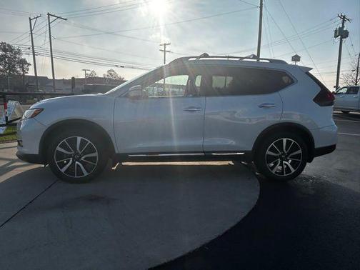 2020 Nissan Rogue SL