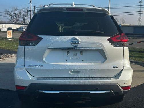 2020 Nissan Rogue SL