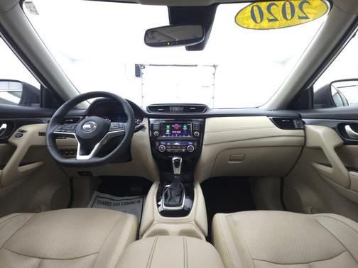 2020 Nissan Rogue SL