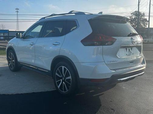2020 Nissan Rogue SL