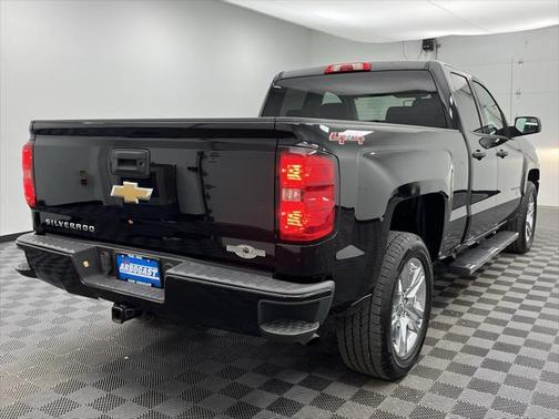 2017 Chevrolet Silverado 1500 Custom