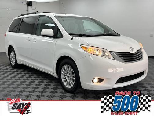 2014 Toyota Sienna XLE