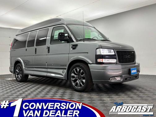 2025 GMC Savana 2500 Work Van