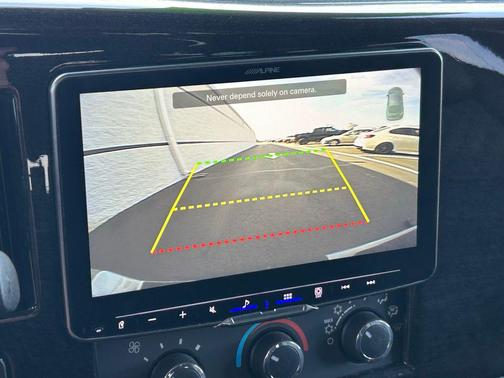 2025 GMC Savana 2500 Work Van
