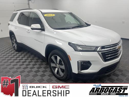 2023 Chevrolet Traverse LT Leather
