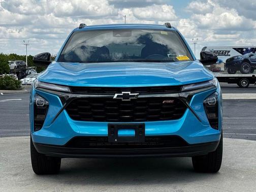 Marina Blue Metallic 2025 Chevrolet Trax FWD 2RS