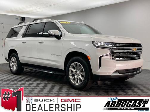 Iridescent Pearl Tricoat 2024 Chevrolet Suburban Premier