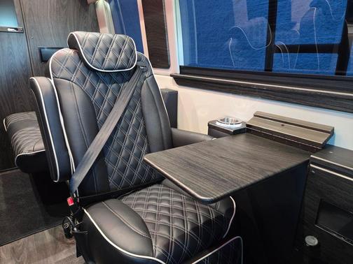 2026 Mercedes-Benz Sprinter 2500 Standard Roof