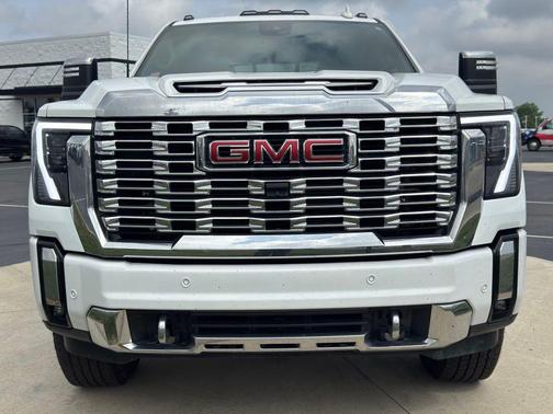 Summit White 2025 GMC Sierra 2500 Denali Ultimate
