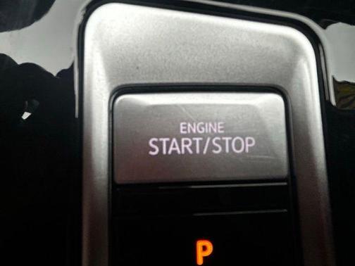 2024 Volkswagen Atlas 2.0T SE w/Technology 4MOTION