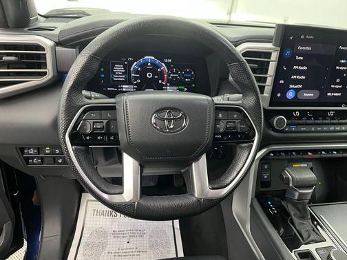 2022 Toyota Tundra Hybrid Platinum