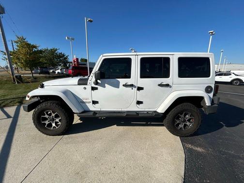 2013 Jeep Wrangler Unlimited Sahara