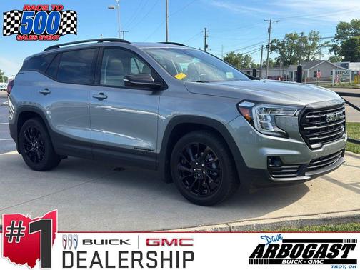 Sterling Metallic 2023 GMC Terrain SLT