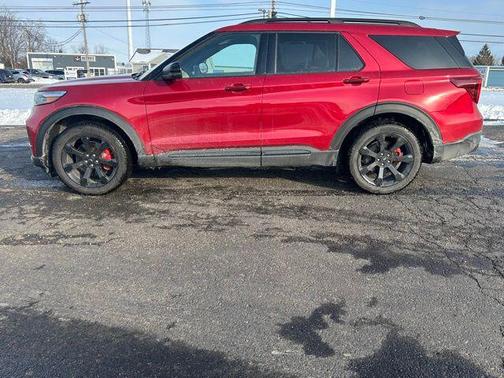 2023 Ford Explorer ST