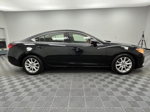 2015 Mazda Mazda6 i Sport