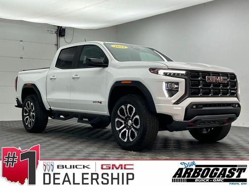 2023 GMC Canyon AT4
