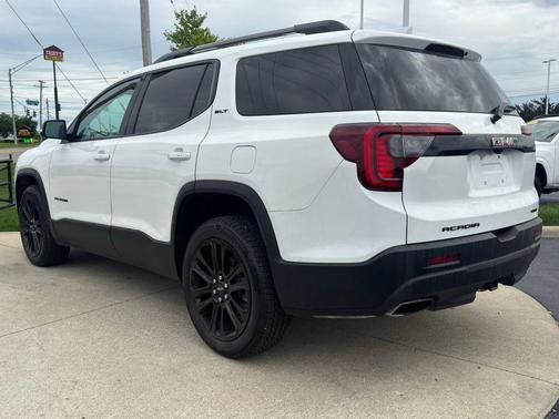 Summit White 2022 GMC Acadia AWD SLT