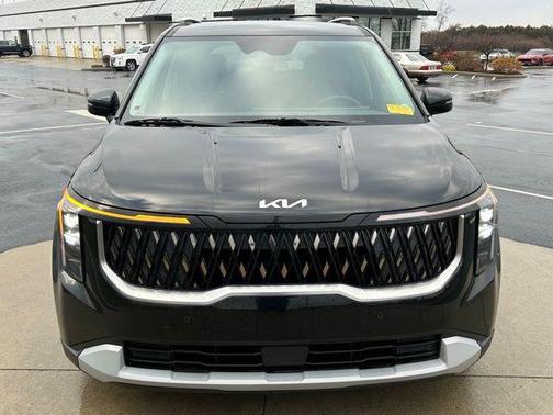 2025 Kia Carnival EX