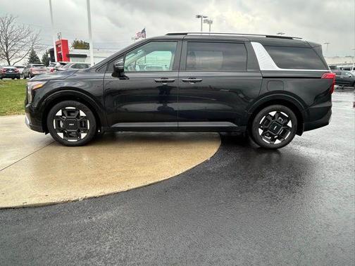2025 Kia Carnival EX