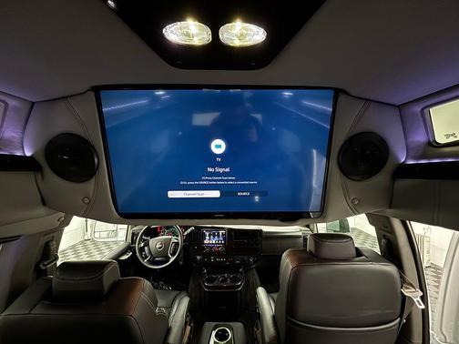 2025 GMC Savana 2500 Work Van