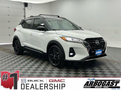 2024 Nissan Kicks SR