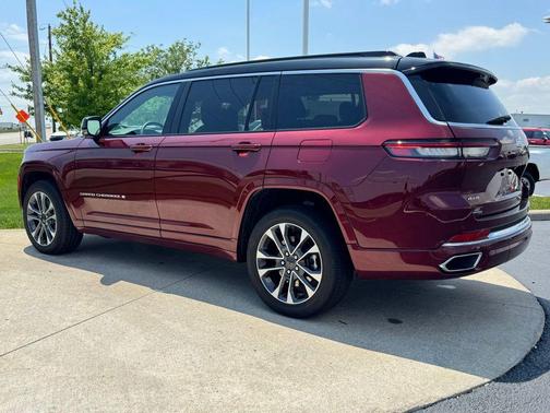 Velvet Red Pearlcoat 2024 Jeep Grand Cherokee L Overland