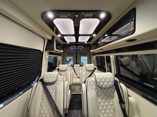 2026 Mercedes-Benz Sprinter 2500 Standard Roof