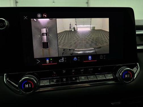 Sterling Metallic 2026 GMC Canyon Elevation